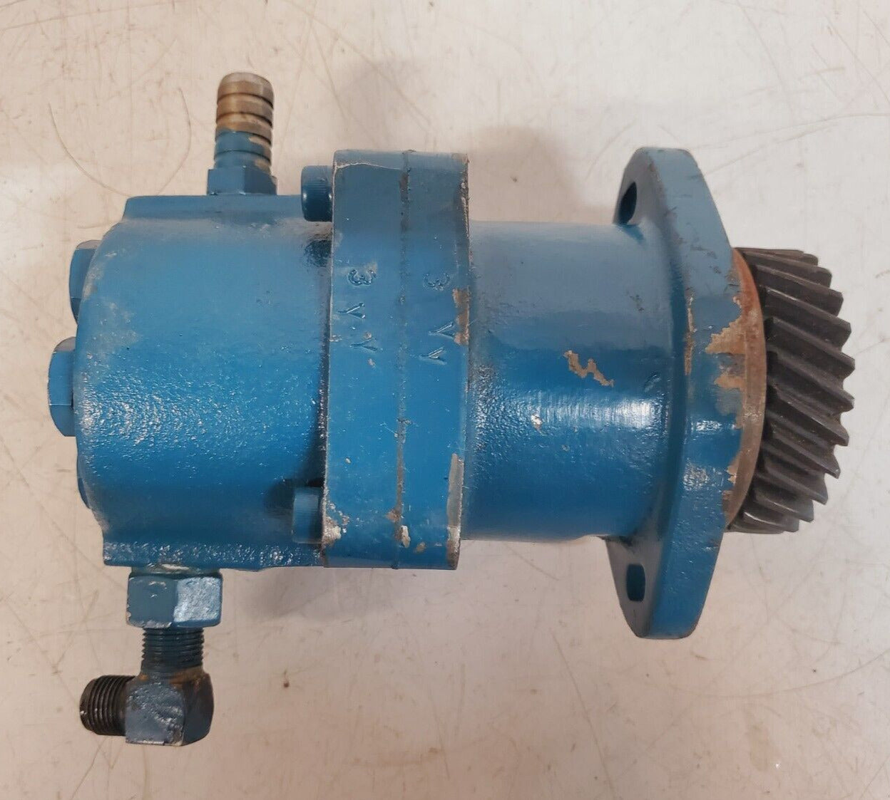 Gear Pump 26 Teeth 79.19 mm Diameter | 8" Length