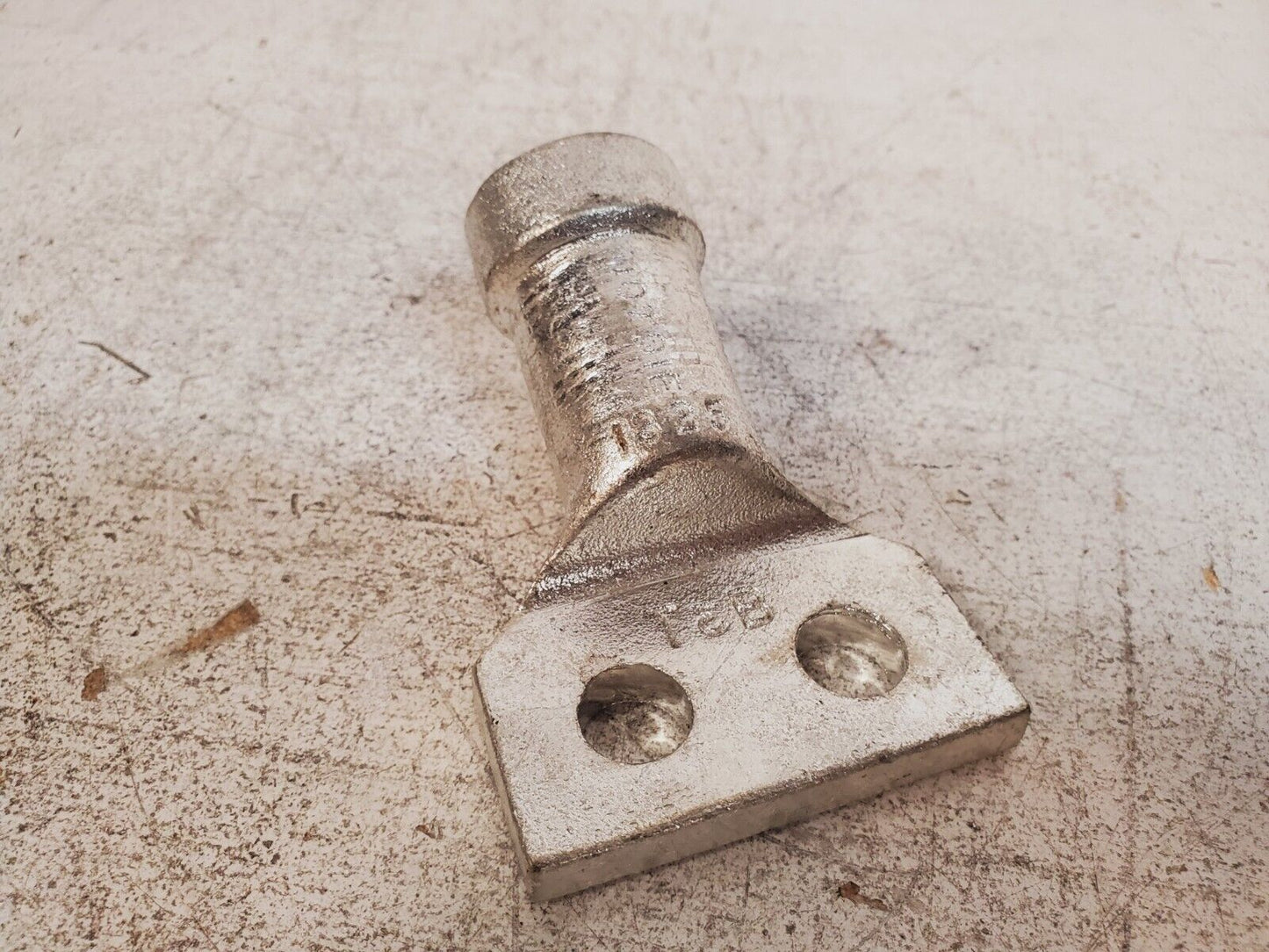 Thomas & Betts Compression Lug Two Holes 1325 | 107DIE