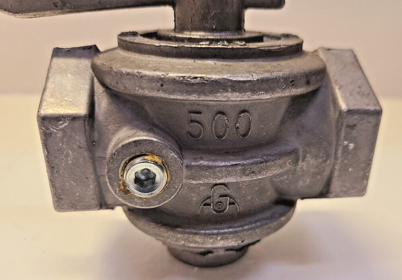 1" Gas Shut-Off Valve 0.5 PSIG MAX | 500 | 0034