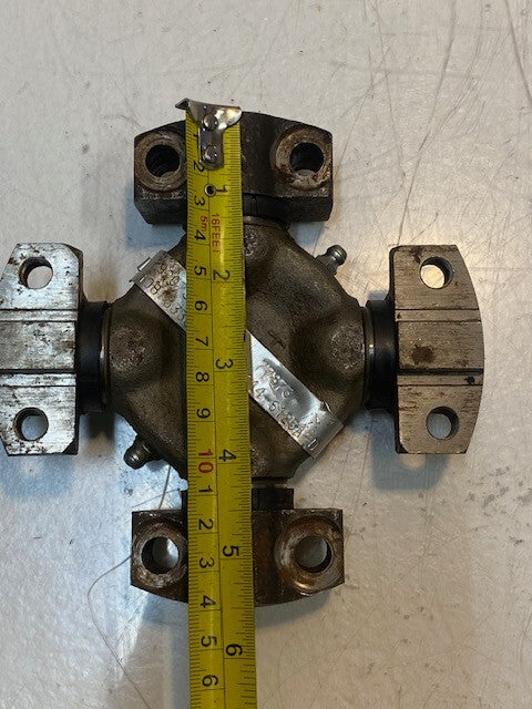 Universal Joint 60431, 114-6125A-D1, 19207SOCN, 77873, 10875330 | 5-1/2" Wide
