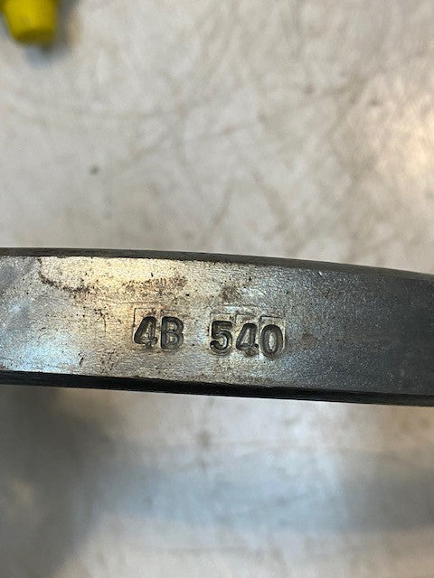 6 Quantity of U-Bolts 4B540 | 7" L x 7" W 19mm Thick 16mm Thread (6 Quantity)