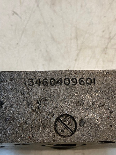 Hydraulic Directional Control Valve Section 3460409601 | 02-882 | H1497 | S4D7