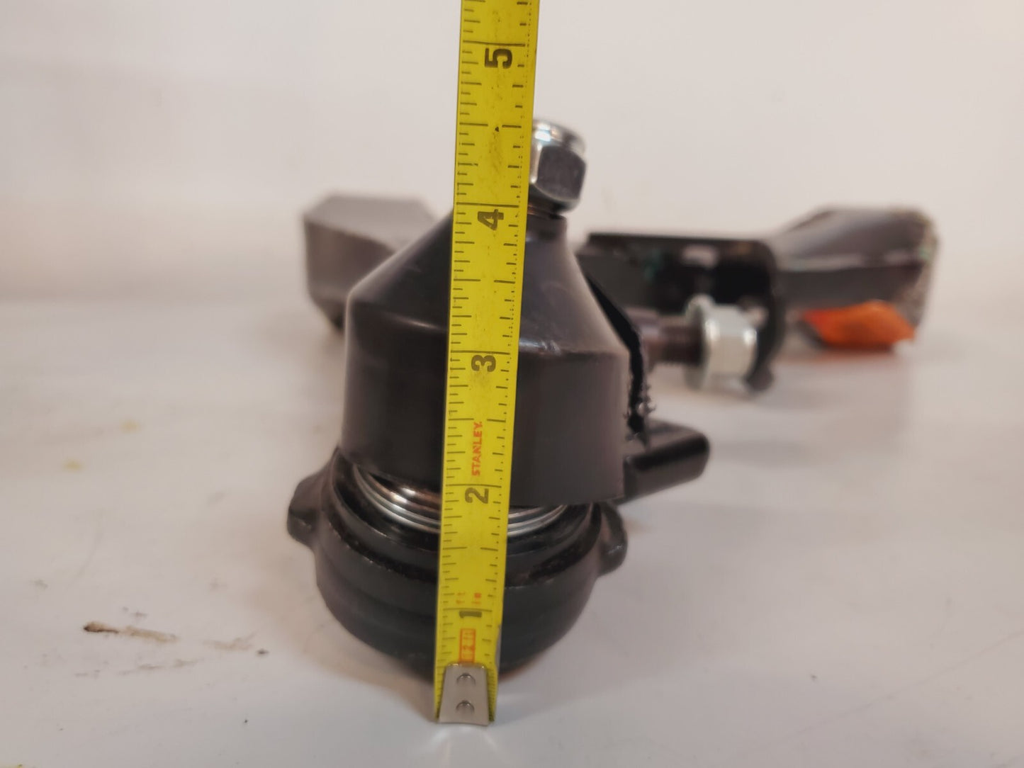 Front Lower Control Arm Left With Ball Joints KAP CAK1111-UTS