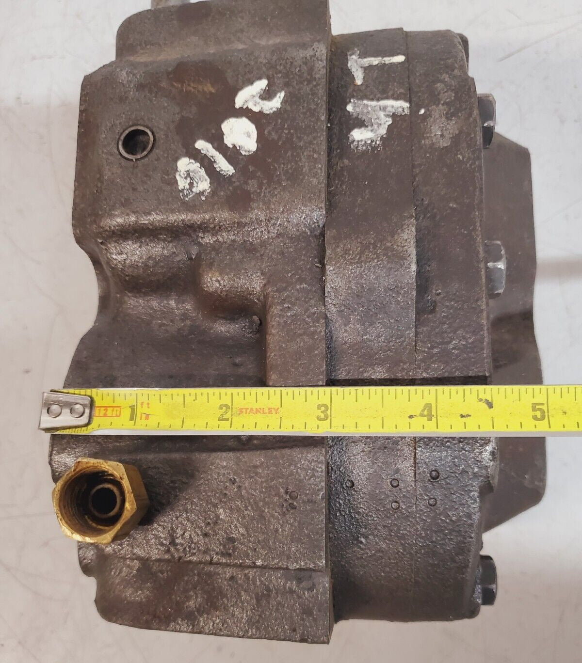 John Deere Hydraulic Pump T16691T | T16699T | Y13781T