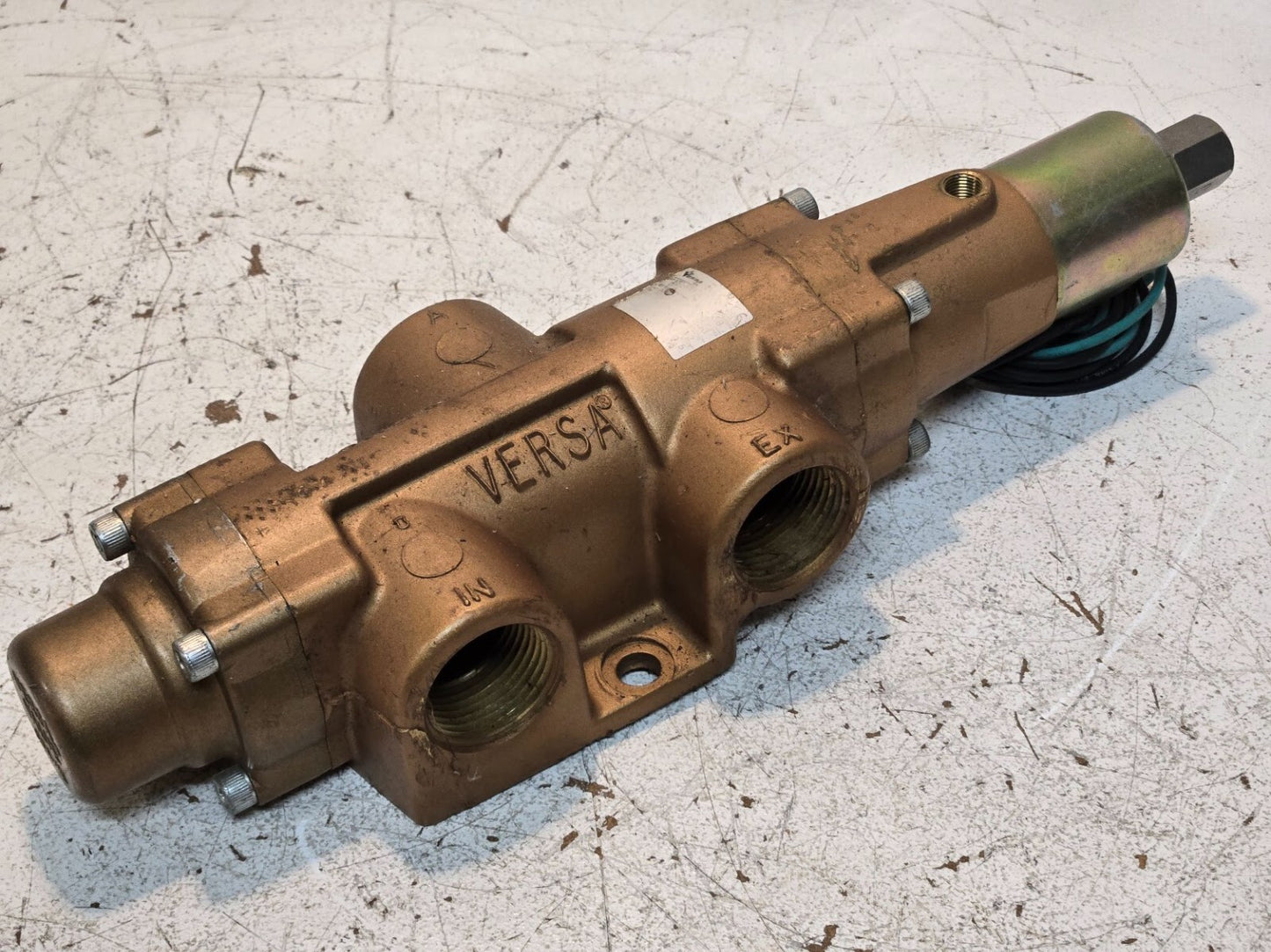 Versa VSG-3701-DO12 Brass Solenoid Valve