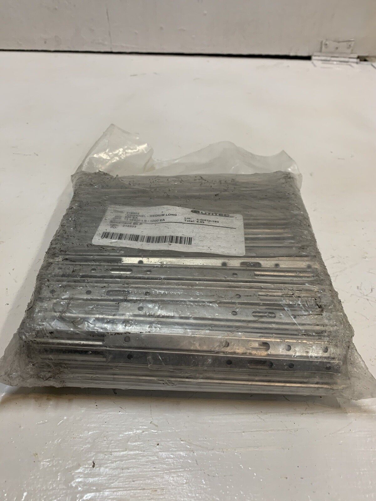 500 Pack of Utitec 218503 Channels - Medium Long 6.53 Accellent ELP C10570-183