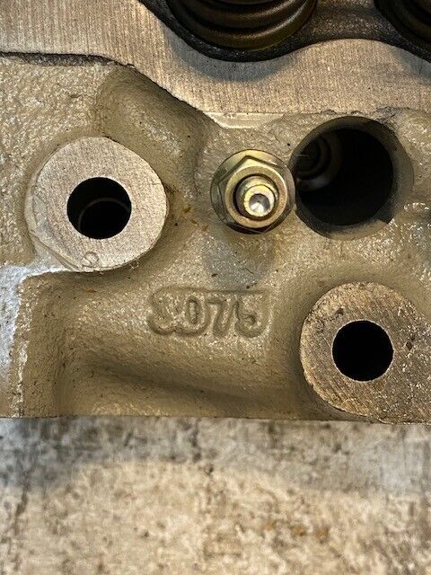 Cylinder Head 3075-4411 | 004948200