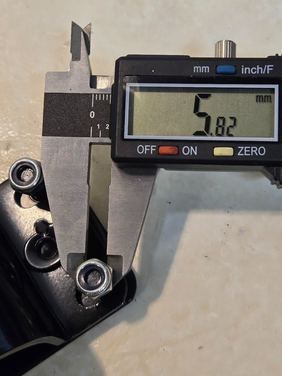 4 Quantity of Extreme Metal Products 9881 Quick Connect Clamps (4 Quantity)