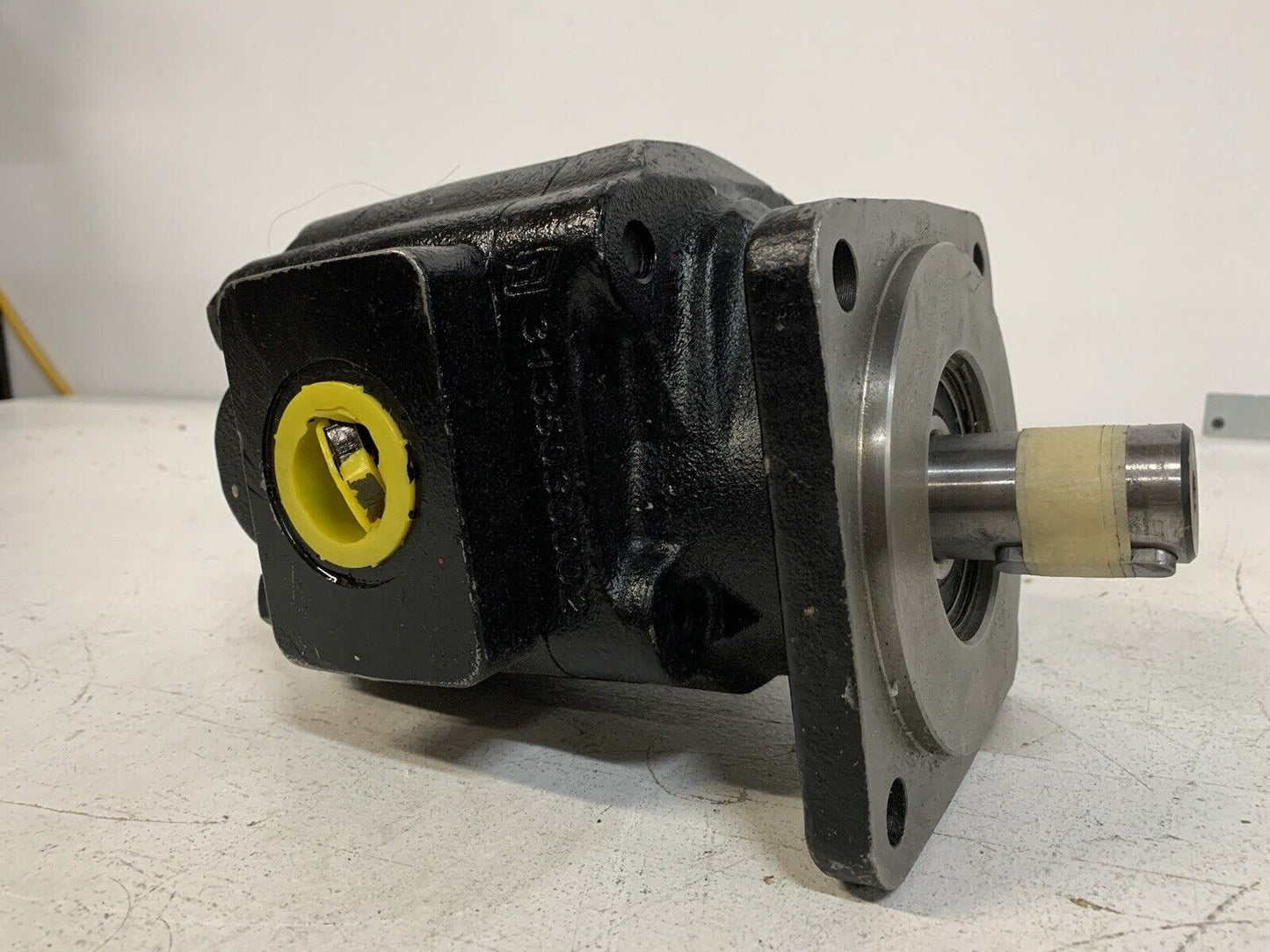 3139718232 Parker-Commercial Intertech Gear Motor 3135030002