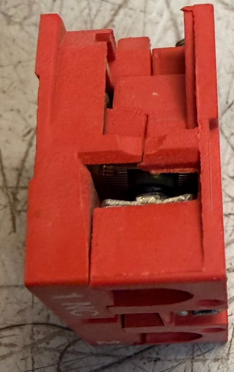 7 Quantity Teknic S2 Normally Closed Push-Button Contact Block IEC-60947-5-1