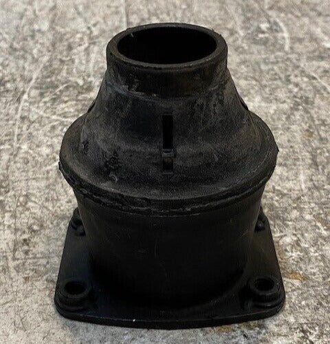 Axle Rubber Subframe Mounting 04980-620 33mm Bore 4" x 3-1/2" x 3"