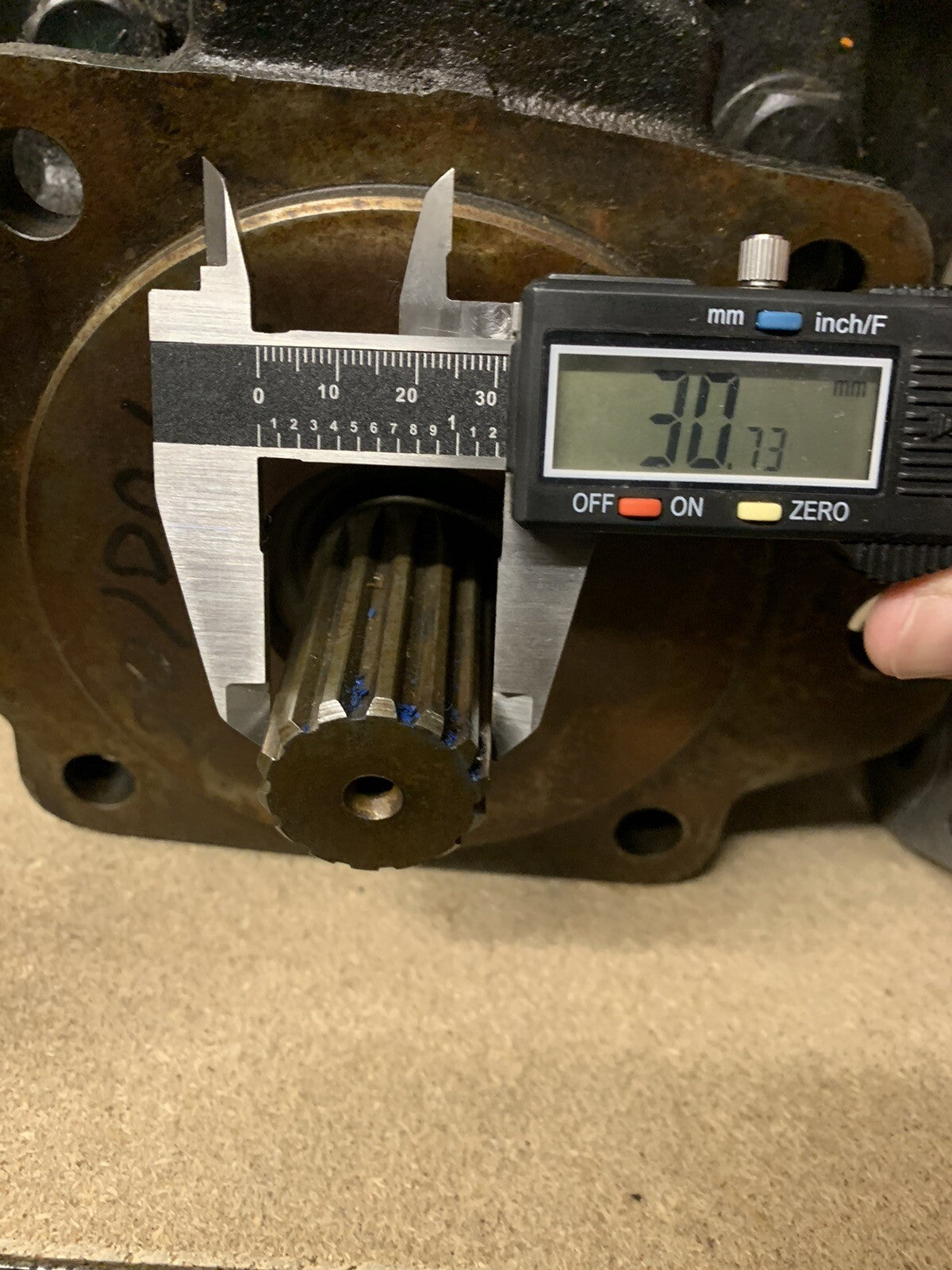 Geartek Hydraulic Pump PGT-5878 / GT4386 | 14 Spline | Measurements Pictured