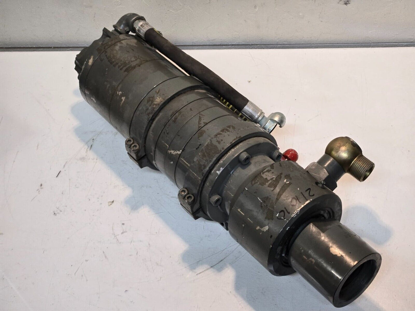 Pnuematic Rotation Unit 10.10 for EP95 | 2 3/8" Output Shaft 26" Overall Length