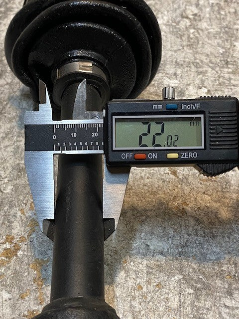 Drive Axle U-Joint Shaft BT-2075 22mm 20-Spline 24mm 22-Spline 22mm Shaft