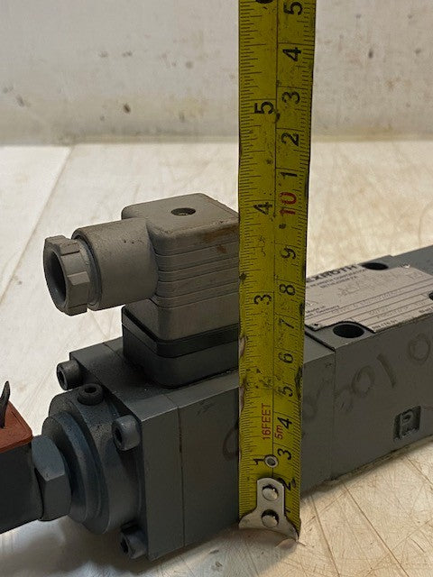 Rexroth 4WRE6E32-11/24Z4/M Proportional Directional Flow Control Valve