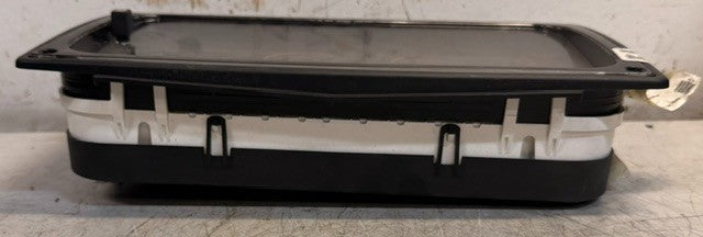 Freightliner M2 Instrument Cluster Assembly Gauge  Speedometer Display PP-T40