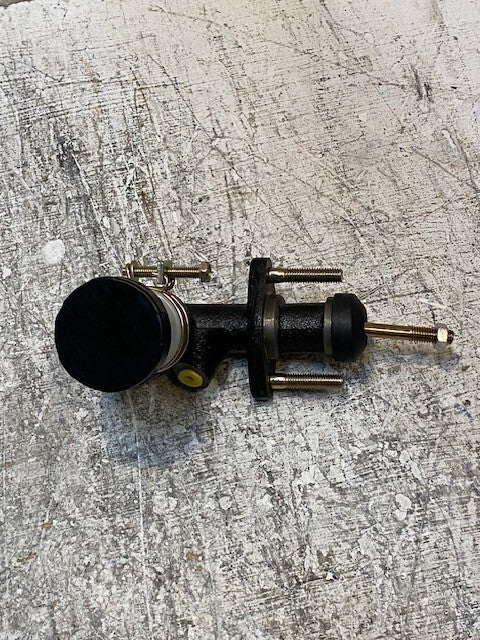 2 Quantity- Duralast 11848 For Honda 5/8 Clutch Master Cylinders 39247X (2 Qty)