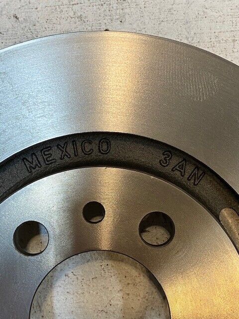 Brembo Disc Brake Rotor 1J0-615-301E | 224303 | 1J0-615-301M | 64mm Bore