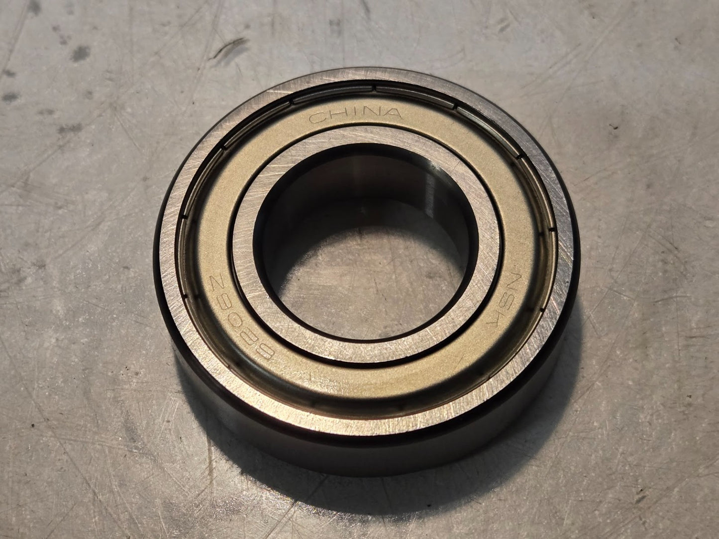 2 Quantity of NSK Metal Shielded Bearings 6206Z | 62 mm OD x 30 mm Bore (2 Qty)