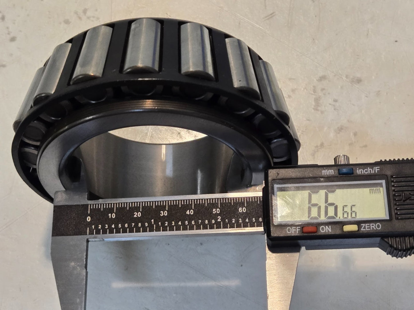 National Tapered Roller Bearing Cone HM212049 | 13 EH | 2-5/8 in Bore