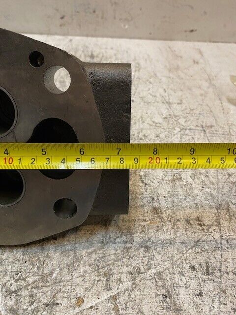 Motor Port End Flanged Cover 7-1/4" Long 6" Wide 3" Tall 17mm Holes