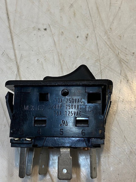 2 Qty of Eaton 1041 Rocker Switches 10A 250VAC 3/4HP 250VAC 15A 125VAC (2 Qty)