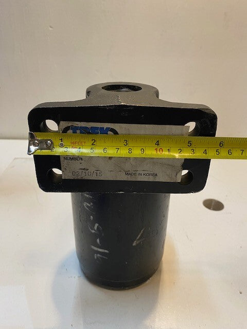 Trek 10080016 Upper Top Roller for Excavator 4-1/2" Dia. 9" Long 14mm Holes