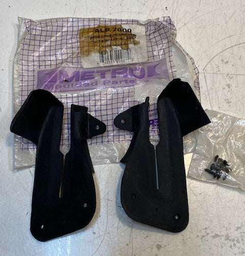 Metro Moulded Door Lock Pillar Seal ALP-7000 for Mopar '70-'74 E-Body