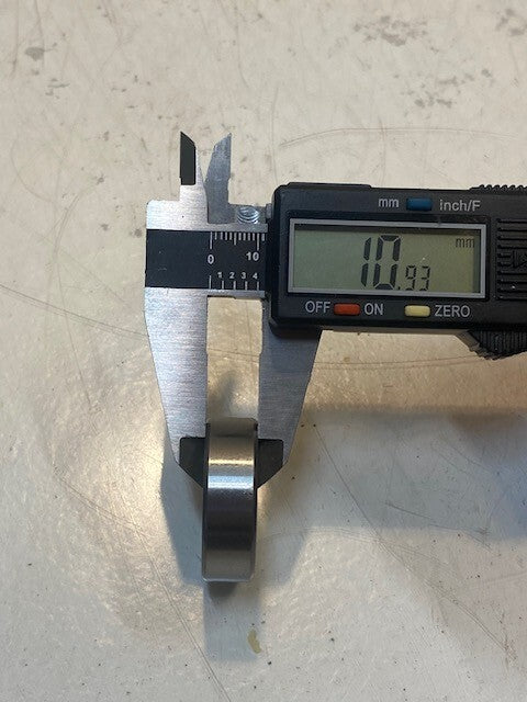 80 Quantity of VNC Deep Groove Ball Bearings 6202Z 15x35x11mm (80 Quantity)