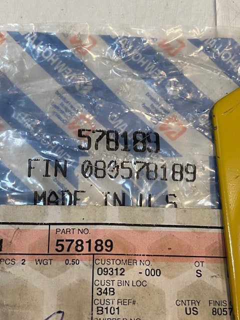 New Holland 578189 Flangette 70mm Bore 4-3/4" Long 4-1/8" Wide