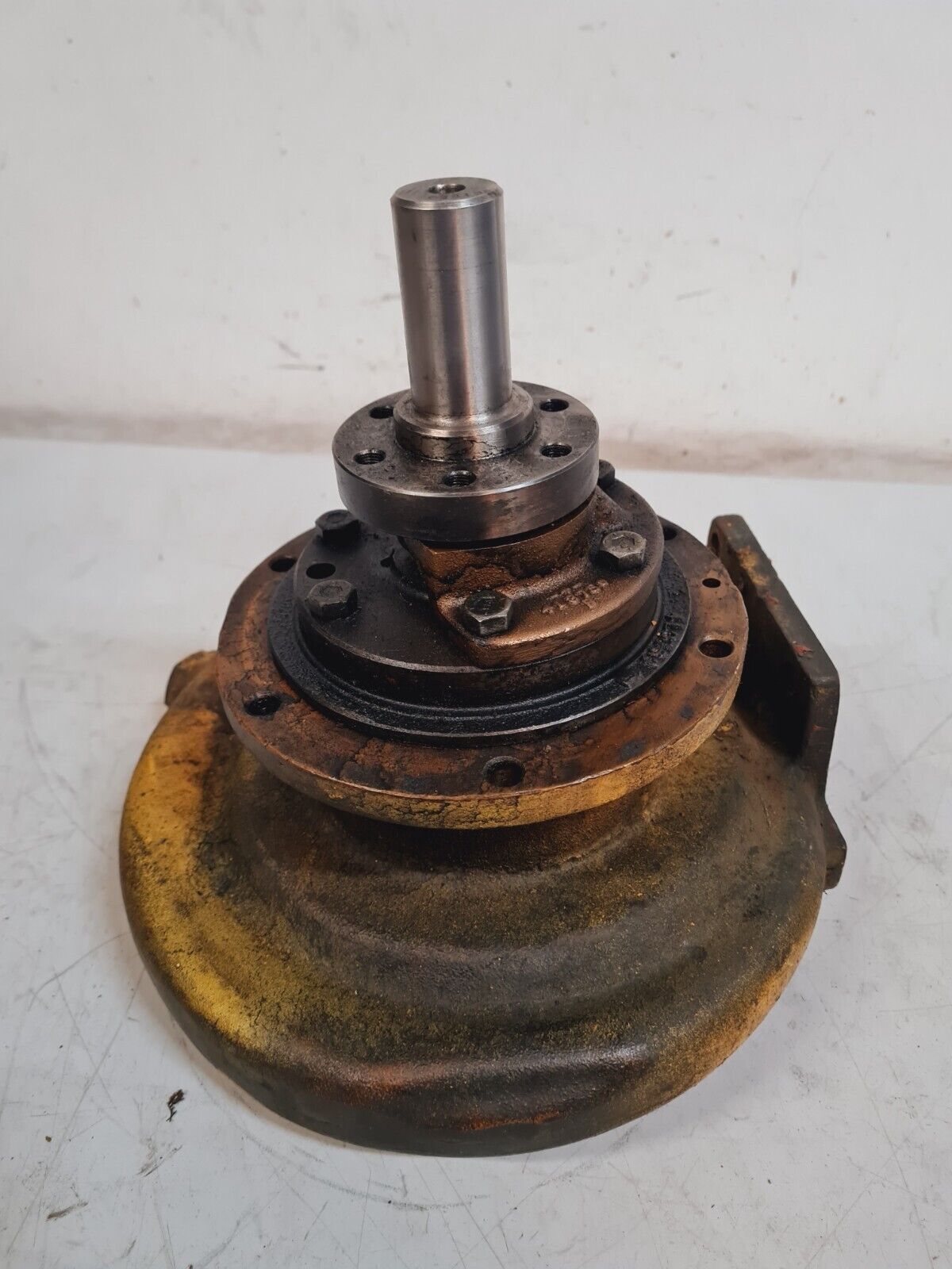 CAT Water Pump Part Number 4L3750 B | 4L3760