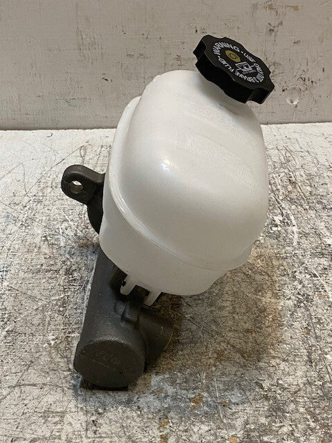 Brake Master Cylinder 41mm Bore OD 11mm Holes